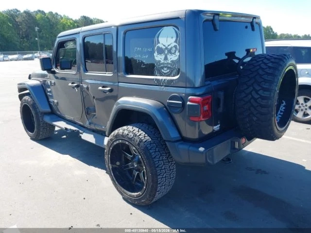 Jeep Wrangler Unlimited Sahara 4x4 - автомобили, коли, обяви за нови и употребявани 3