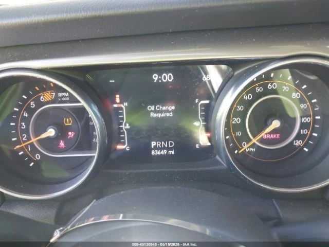 Jeep Wrangler Unlimited Sahara 4x4 - автомобили, коли, обяви за нови и употребявани 9