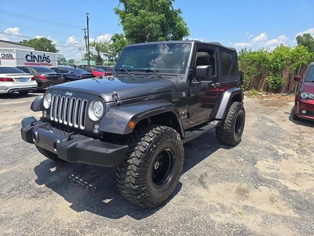 Jeep Wrangler SAHARA - автомобили, коли, обяви за нови и употребявани 0