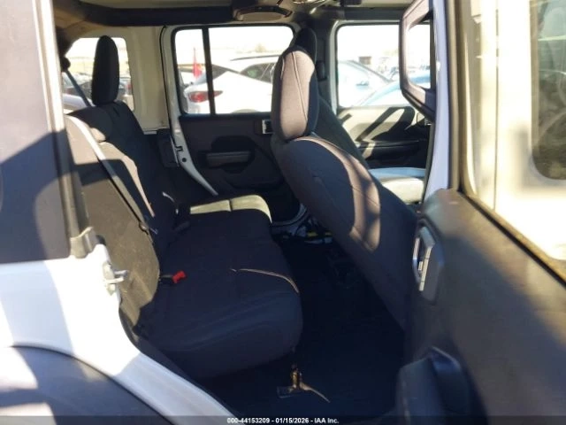 Jeep Wrangler UNLIMITED SPORT S 4X4 - автомобили, коли, обяви за нови и употребявани 10