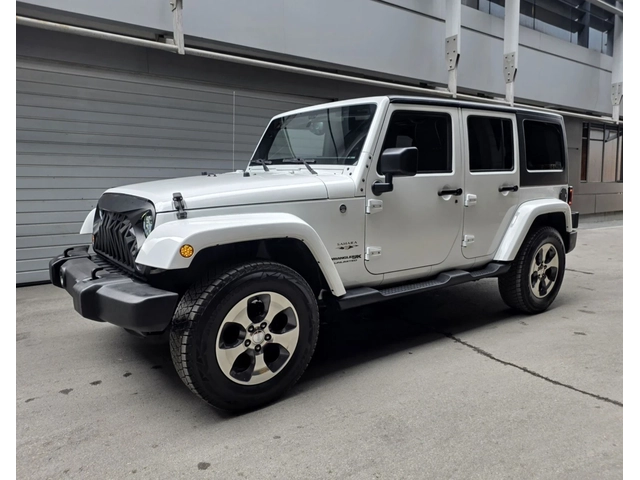 Jeep Wrangler LIMITED SAHARA 3.6 AWD - автомобили, коли, обяви за нови и употребявани 3