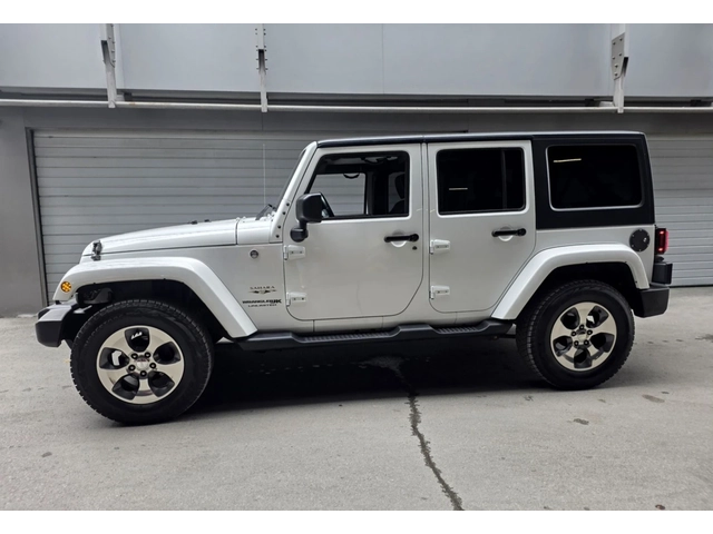 Jeep Wrangler LIMITED SAHARA 3.6 AWD - автомобили, коли, обяви за нови и употребявани 4