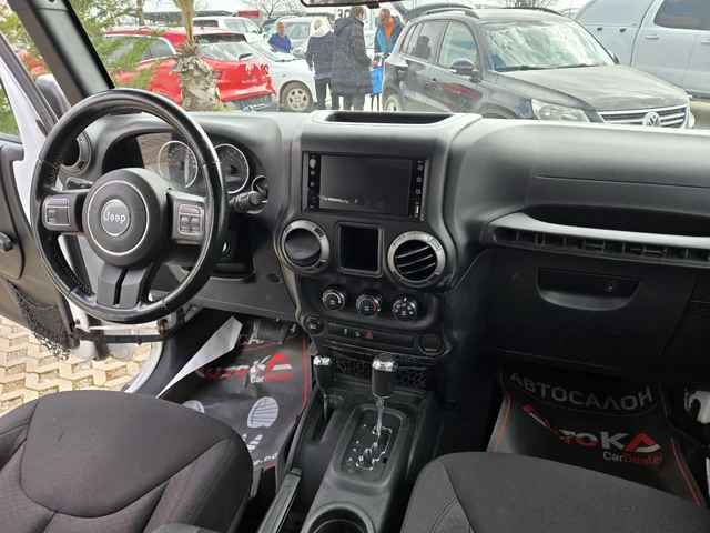 Jeep Wrangler 3.6i-290кс= АВТОМАТ= BUSHWACKER= UNLIMITED - автомобили, коли, обяви за нови и употребявани 12