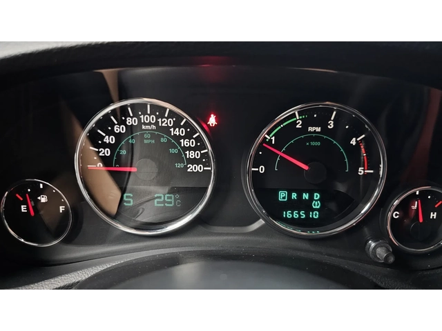 Jeep Wrangler SAHARA | ПОДГРЕВИ | КАМЕРА | НОВИ ГУМИ - автомобили, коли, обяви за нови и употребявани 15