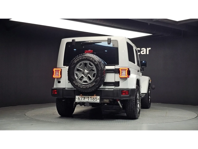Jeep Wrangler SAHARA | ПОДГРЕВИ | КАМЕРА | НОВИ ГУМИ - автомобили, коли, обяви за нови и употребявани 3