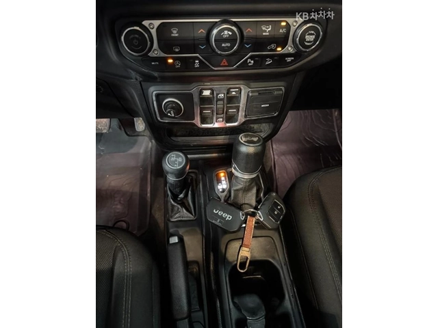 Jeep Wrangler SPORT WILLYS EDITION * КРАЙНА ЦЕНА* - автомобили, коли, обяви за нови и употребявани 11