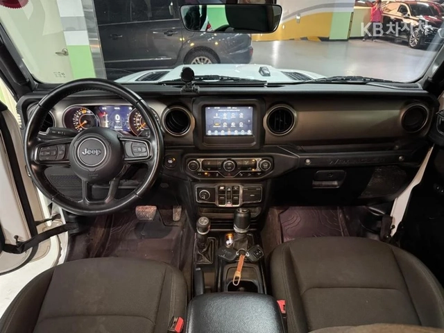 Jeep Wrangler SPORT WILLYS EDITION * КРАЙНА ЦЕНА* - автомобили, коли, обяви за нови и употребявани 7