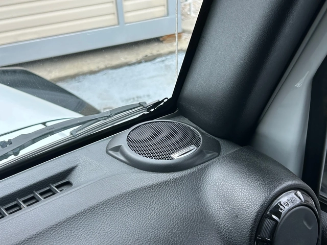 Jeep Wrangler UNLIMITED SAHARA* 2.8 CRD* AUT* ALPINE - автомобили, коли, обяви за нови и употребявани 13