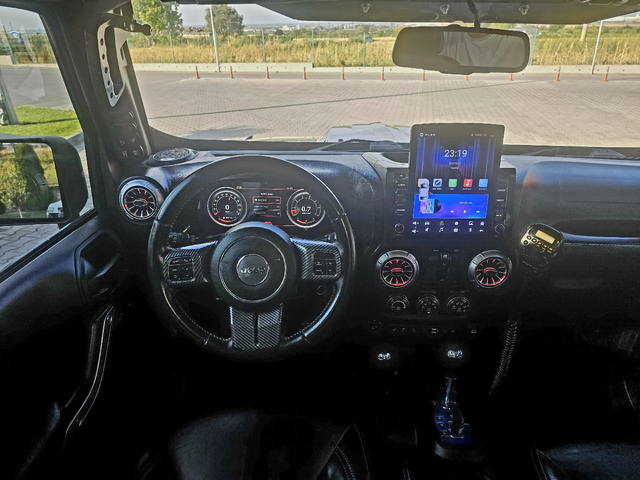 Jeep Wrangler RUBICON - автомобили, коли, обяви за нови и употребявани 11