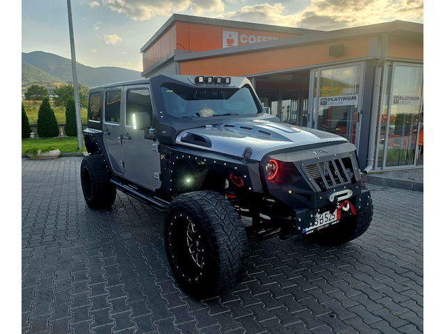 Jeep Wrangler RUBICON - автомобили, коли, обяви за нови и употребявани 2