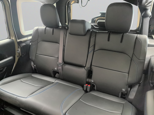 Jeep Wrangler Rubicon 2.0 PHEV AT8 AWD - автомобили, коли, обяви за нови и употребявани 14