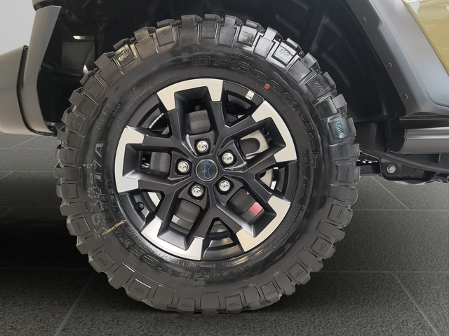 Jeep Wrangler Rubicon 2.0 PHEV AT8 AWD - автомобили, коли, обяви за нови и употребявани 16