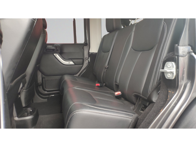 Jeep Wrangler UNLIMITED - автомобили, коли, обяви за нови и употребявани 8