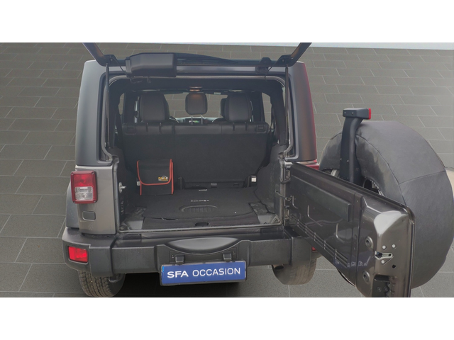 Jeep Wrangler UNLIMITED - автомобили, коли, обяви за нови и употребявани 9