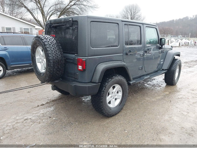 Jeep WRANGLER UNLIMITED 3.6L V-6 DOHC, VVT, 285HP 4X4 Drive - автомобили, коли, обяви за нови и употребявани 3