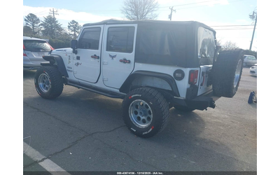 jeep-wrangler-unlimited-3-6l-v-6-dohc-vvt-285hp-4x4-drive - 2