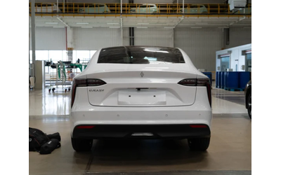JMEV EVeasy Limo WHT 165 kW/221 к.с. LUX - автомобили, коли, обяви за нови и употребявани 11