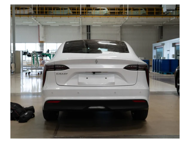 JMEV EVeasy Limo WHT 165 kW/221 к.с. LUX - автомобили, коли, обяви за нови и употребявани 11