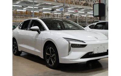 jmev-eveasy-wht-165-kw-221-k-s-lux - 2