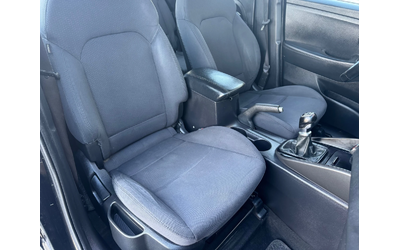 Kia Carens 1, 7crdi 116ps, 6ck., евро5b, клима, мулти, темпо - автомобили, коли, обяви за нови и употребявани 10