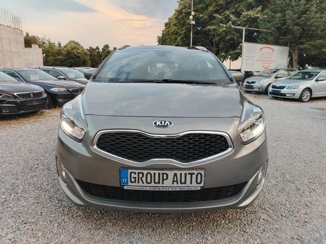 Kia Carens 1.6i-135к.с/НАВИГАЦИЯ/КЛИМАТРОНИК/ПАНОРАМА!!! - автомобили, коли, обяви за нови и употребявани 1