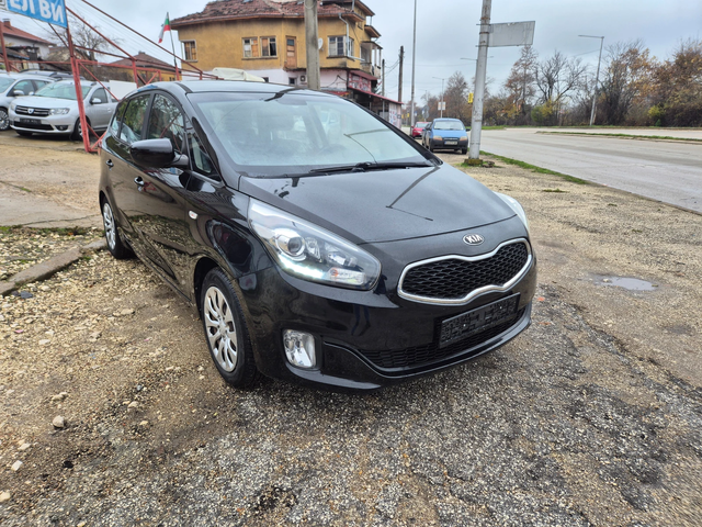 Kia Carens 1.7 CRDI, 7mesta - автомобили, коли, обяви за нови и употребявани 0