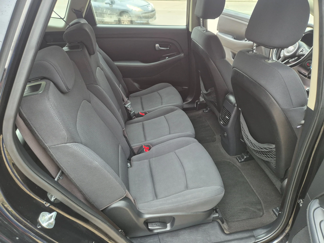 Kia Carens 1.7 CRDI, 7mesta - автомобили, коли, обяви за нови и употребявани 11