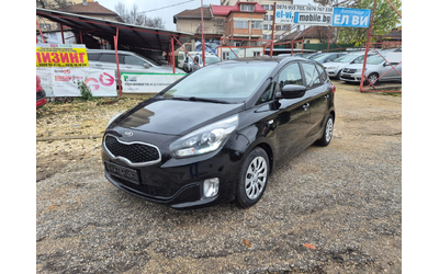 kia-carens - 2