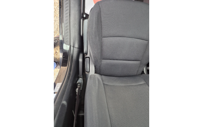 Kia Carens 1.7 CRDI, 7mesta - автомобили, коли, обяви за нови и употребявани 9