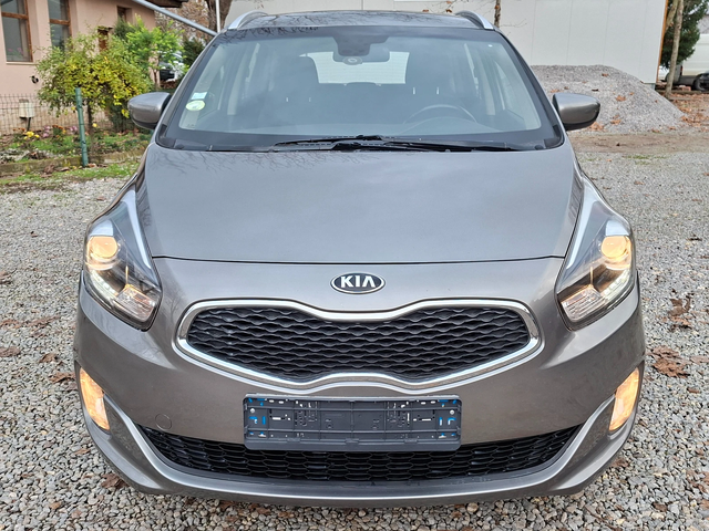 Kia Carens 1.7CRDi 6ск. 7места STYLE EDITION - автомобили, коли, обяви за нови и употребявани 1