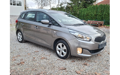 kia-carens - 2