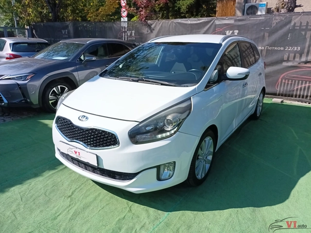 Kia Carens 7 места/Автомат - автомобили, коли, обяви за нови и употребявани 1
