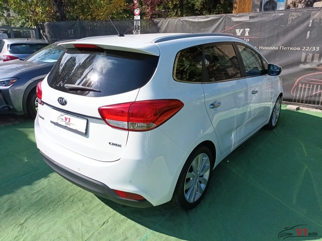 Kia Carens 7 места/Автомат - автомобили, коли, обяви за нови и употребявани 4