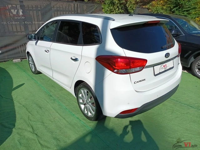 Kia Carens 7 места/Автомат - автомобили, коли, обяви за нови и употребявани 5