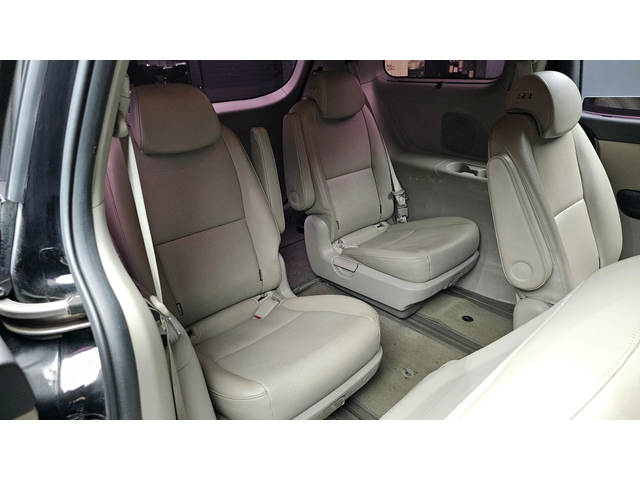 Kia Carnival The New 9-seater Prestige - автомобили, коли, обяви за нови и употребявани 12