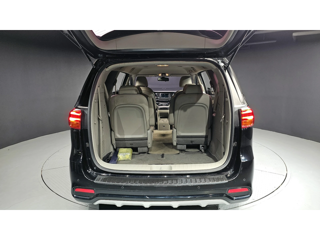 Kia Carnival The New 9-seater Prestige - автомобили, коли, обяви за нови и употребявани 15