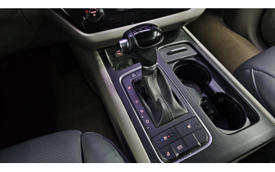 Kia Carnival All New 9-seater Luxury - автомобили, коли, обяви за нови и употребявани 9