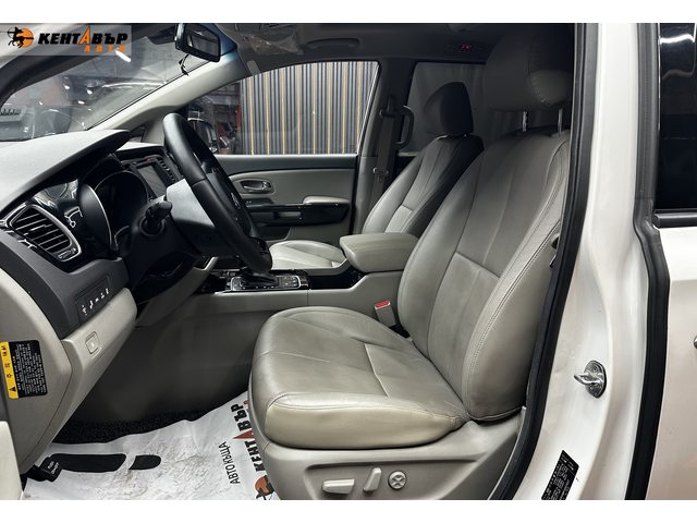 Kia Carnival 2.2D 9-местен/от Корея - автомобили, коли, обяви за нови и употребявани 7