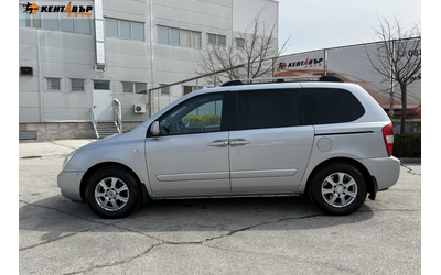 kia-carnival-2-9d-185k-s-7-mesta - 1