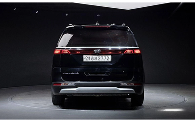 kia-carnival - 3