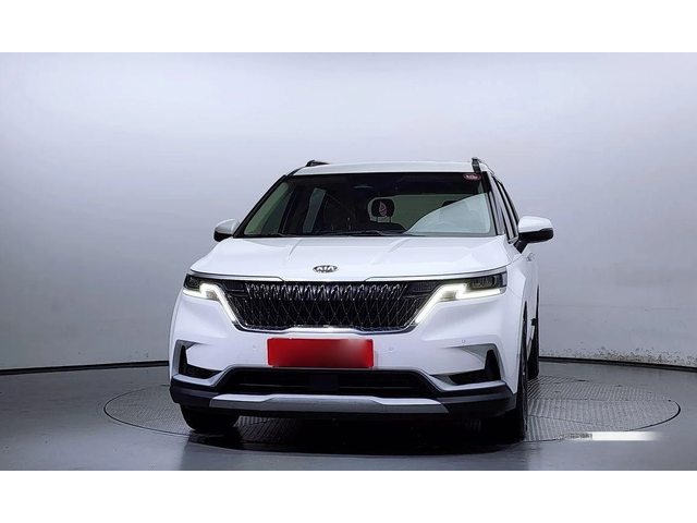 Kia Carnival - автомобили, коли, обяви за нови и употребявани 2