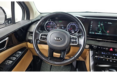 Kia Carnival - автомобили, коли, обяви за нови и употребявани 13