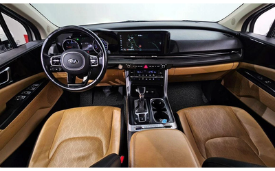Kia Carnival - автомобили, коли, обяви за нови и употребявани 6