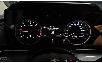 Kia Carnival - автомобили, коли, обяви за нови и употребявани 7