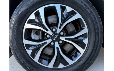 KIA Carnival - автомобили, коли, обяви за нови и употребявани 31