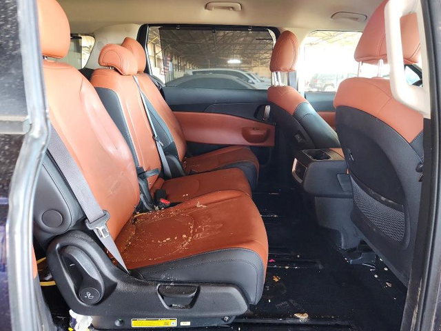Kia Carnival 3.5L 6 FRONT WHEEL DRIVE - автомобили, коли, обяви за нови и употребявани 10
