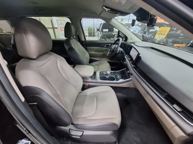 Kia Carnival 2.2 Diesel 9 Места autogeorge.com - автомобили, коли, обяви за нови и употребявани 11