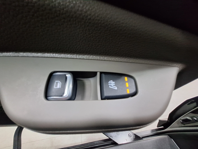 Kia Carnival 2.2 Diesel 9 Места autogeorge.com - автомобили, коли, обяви за нови и употребявани 15