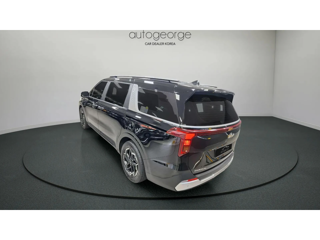 Kia Carnival 2.2 Diesel 9 Места autogeorge.com - автомобили, коли, обяви за нови и употребявани 1