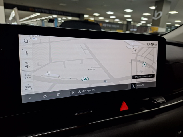 Kia Carnival 2.2 Diesel 9 Места autogeorge.com - автомобили, коли, обяви за нови и употребявани 7